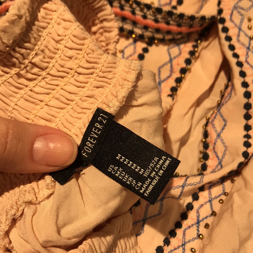 Pale pink beaded tank top - Picture 5 of 5